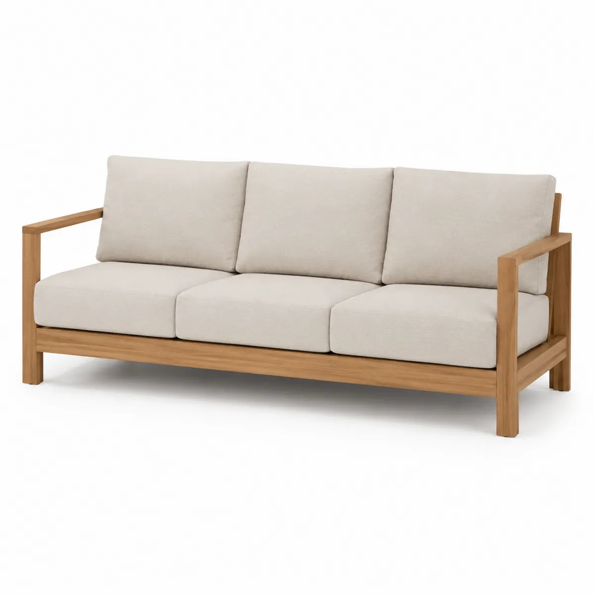Drewniana sofa tekowa z beżowymi poduszkami
